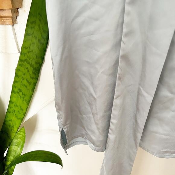 Zara Light Blue Satin Short Sleeve Top with Tie Detail V-Neckline Top Size XS - Picture 5 of 5